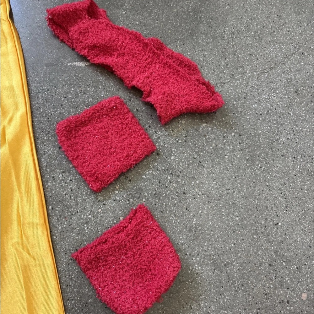 Average Joe’s dodge ball Halloween Costume Set - Picture 9 of 12